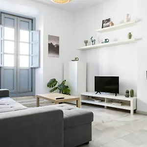 apartamento-duplex-centro-historico-malaga.1costadelsol.com/
